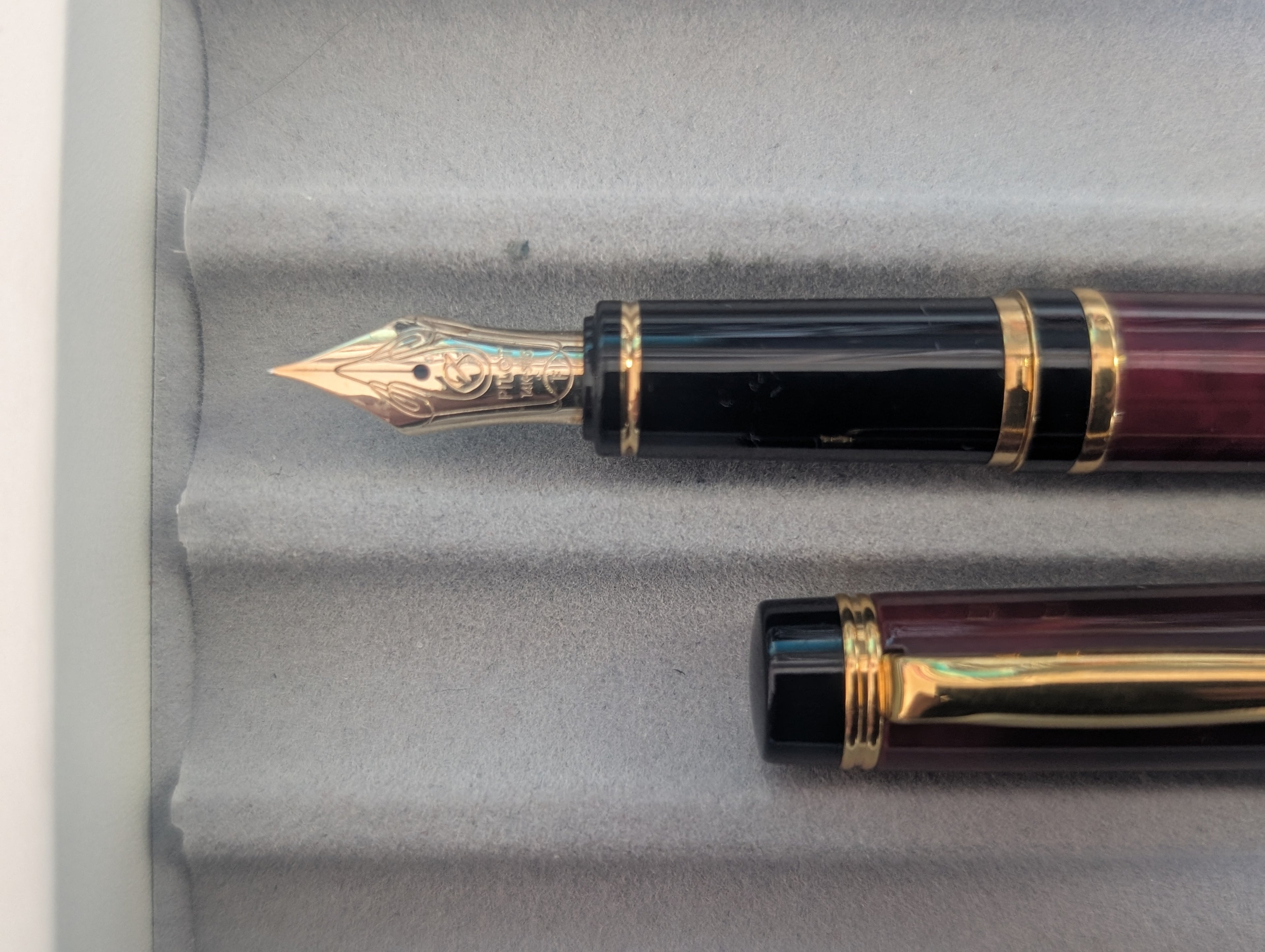 PILOT GRANCE -- MARBLE RED