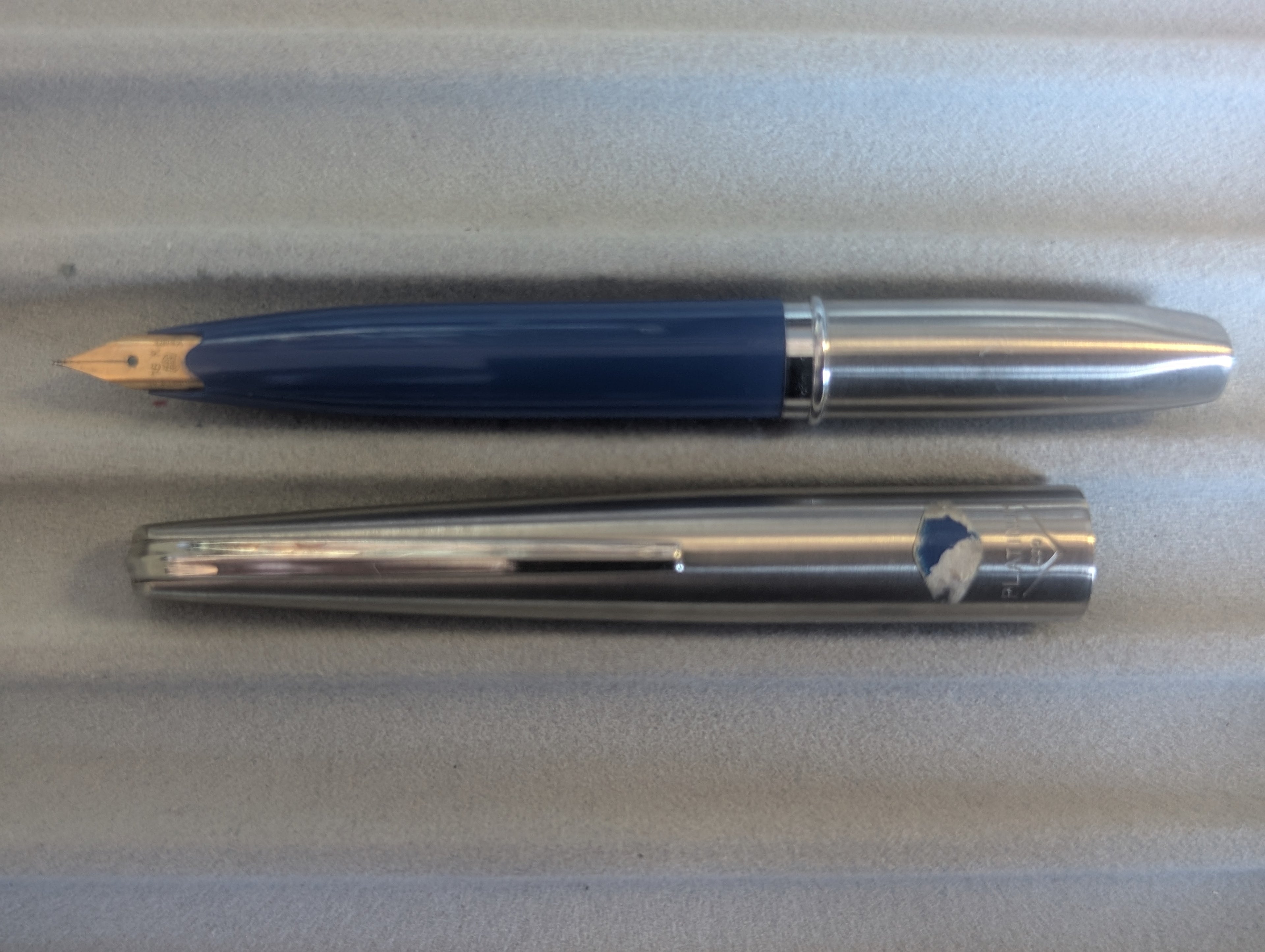PLATINUM POCKET PENS