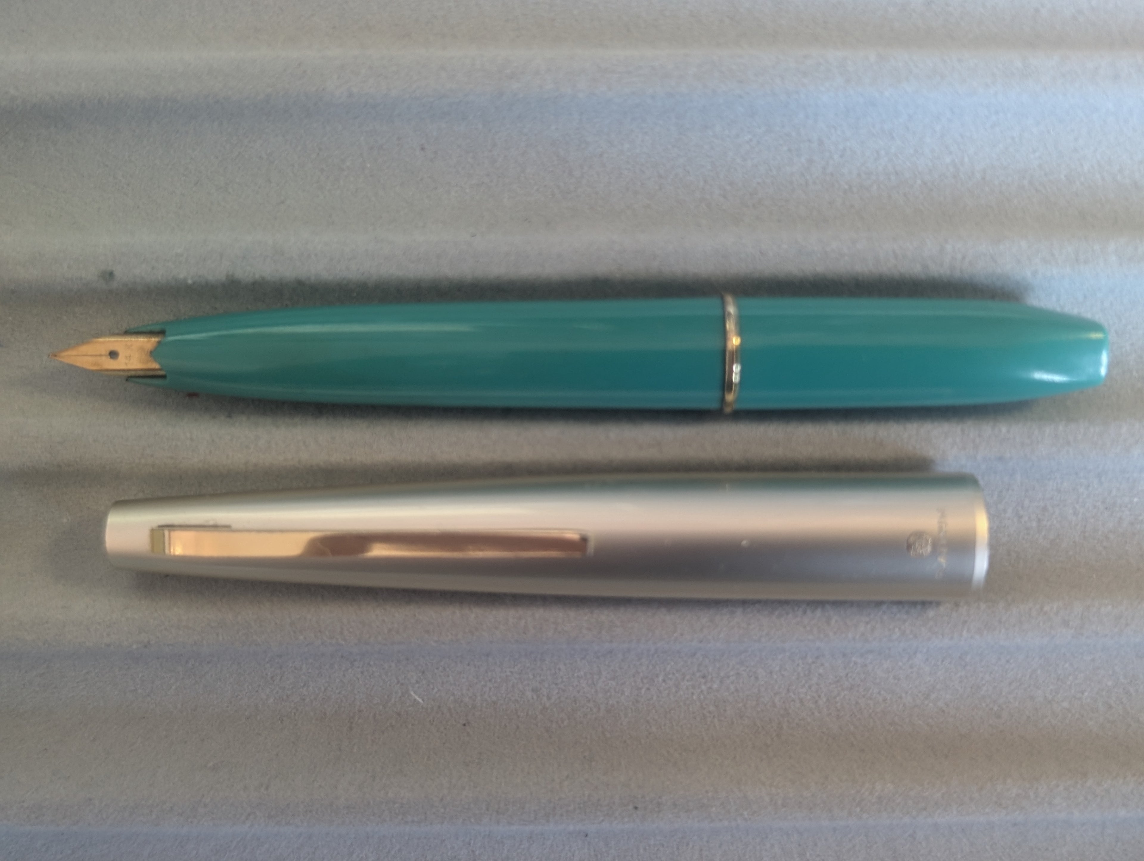 PLATINUM POCKET PENS