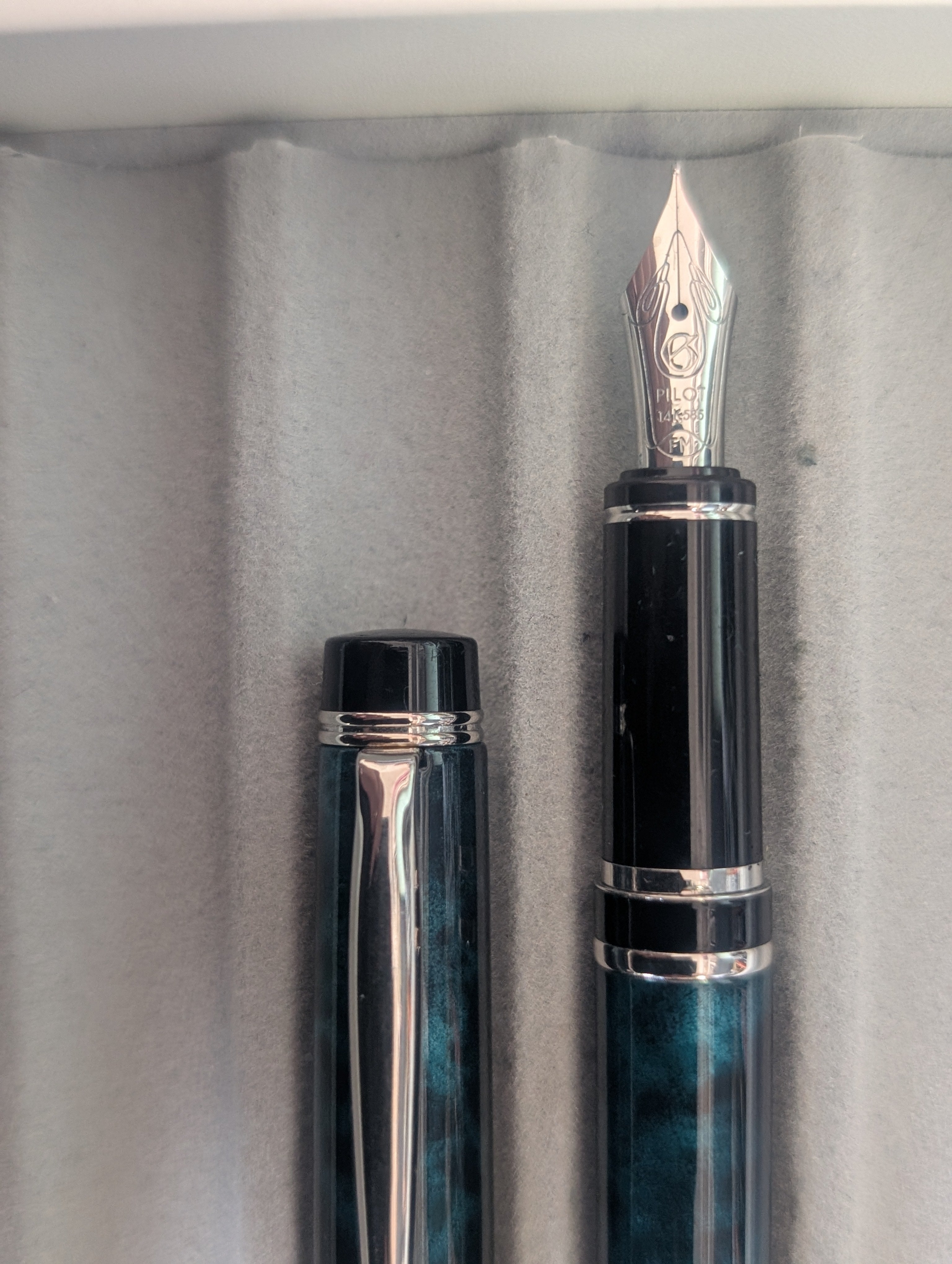PILOT GRANCE -- GREEN MARBLE