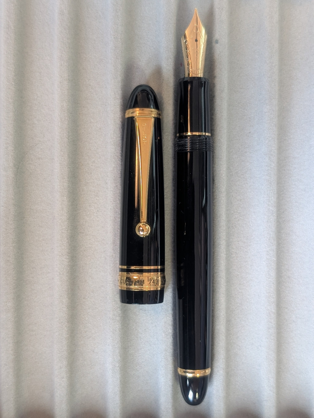 PILOT CUSTOM 743