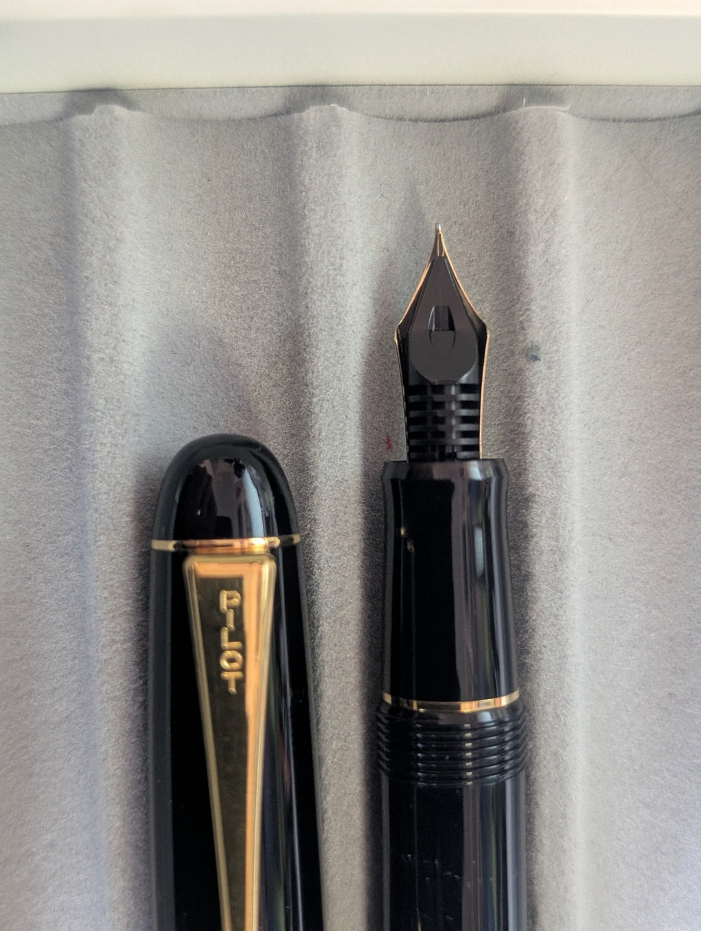 PILOT CUSTOM 74