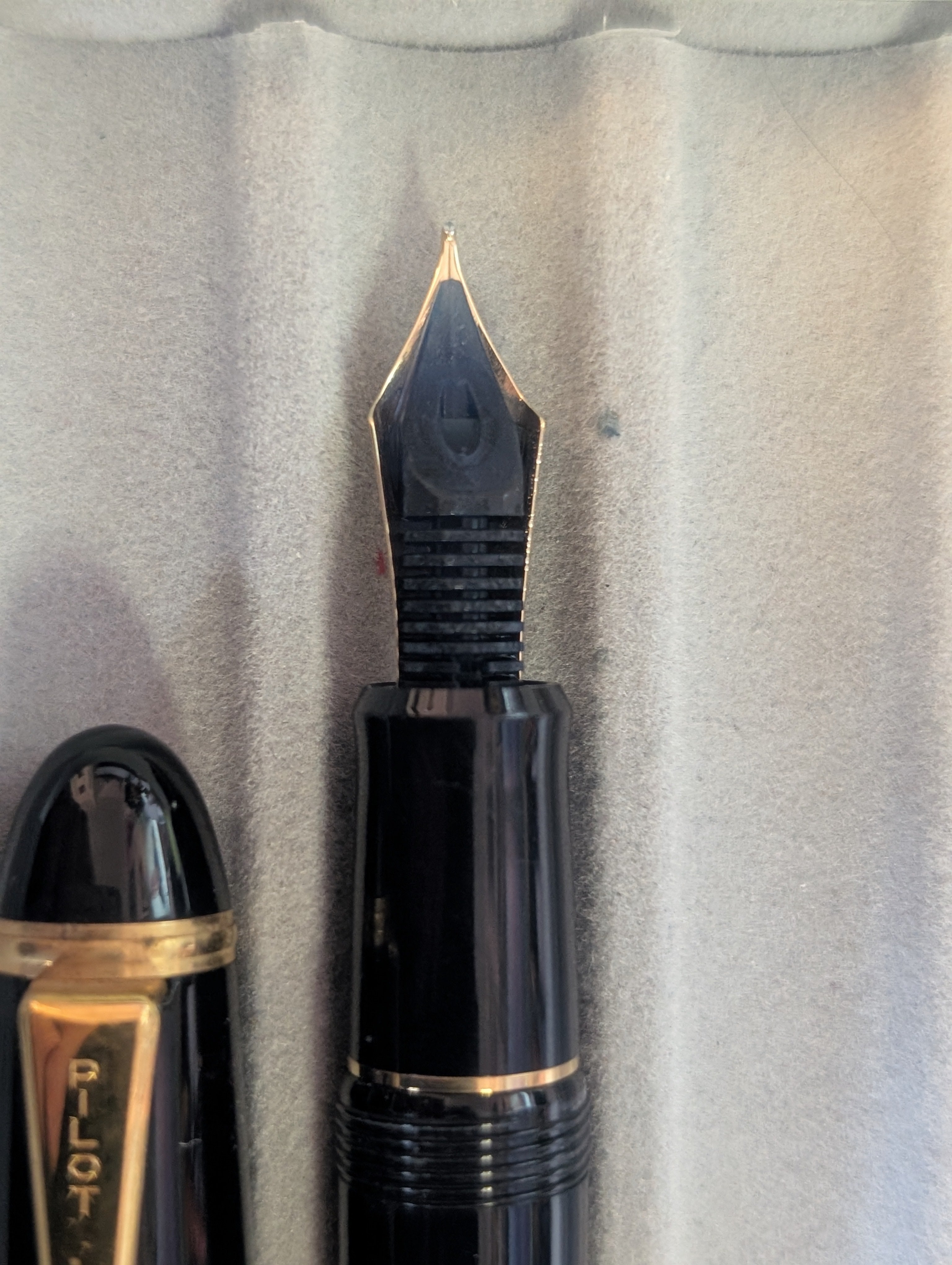 PILOT CUSTOM 743