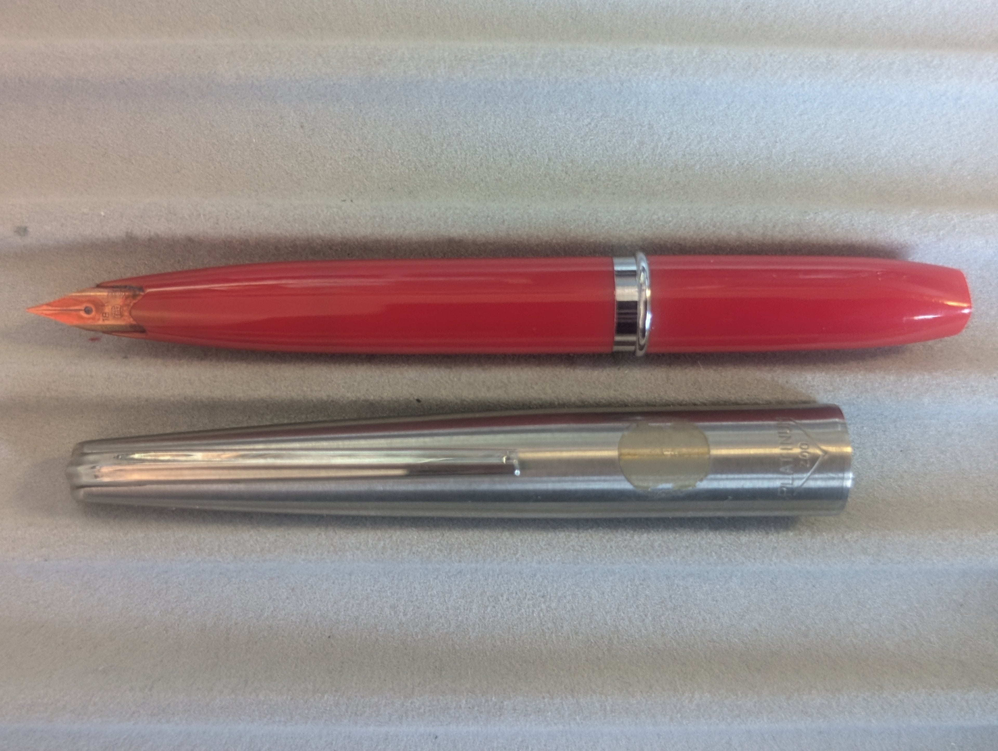 PLATINUM POCKET PENS