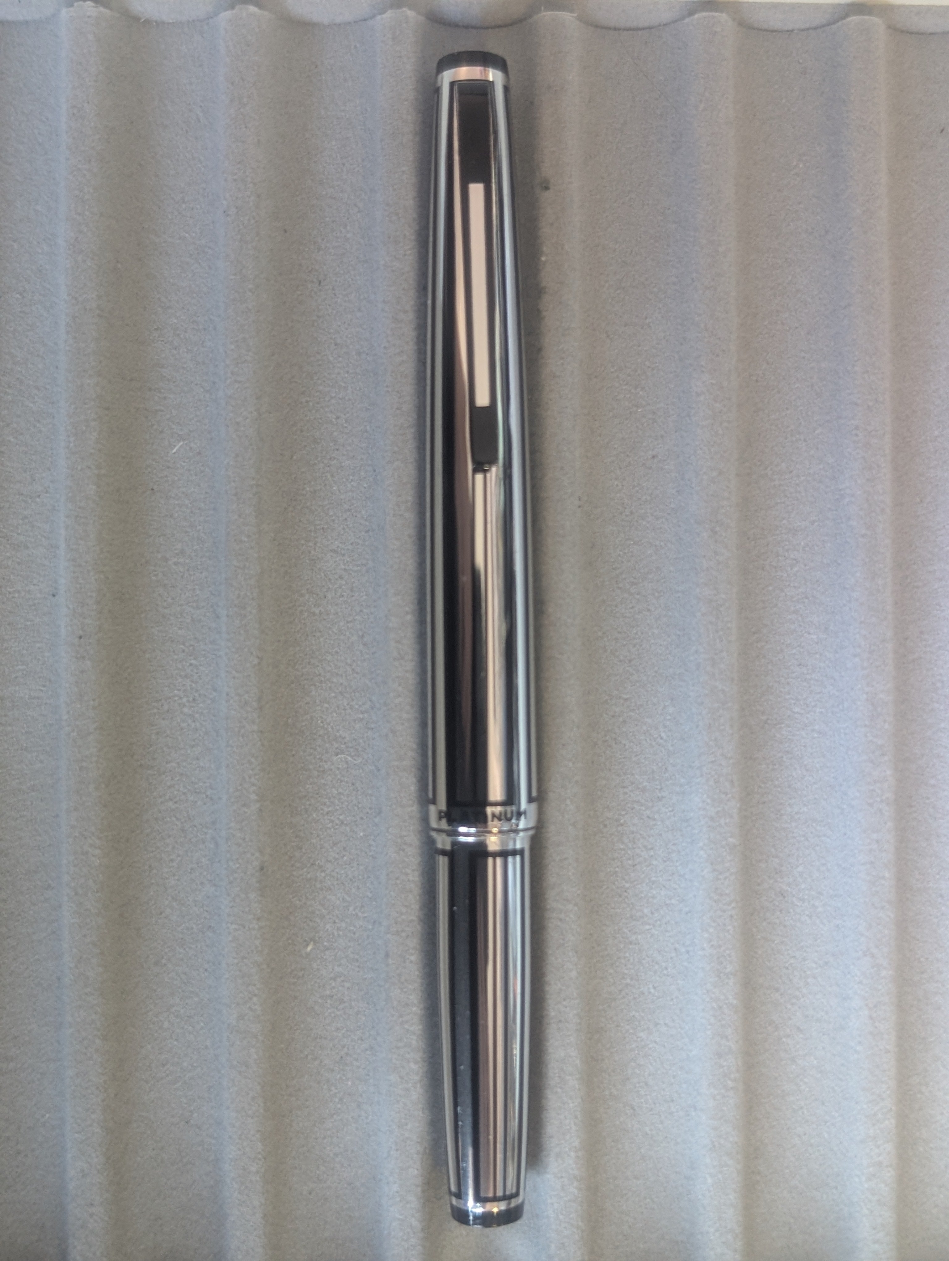 PLATINUM POCKET PENS