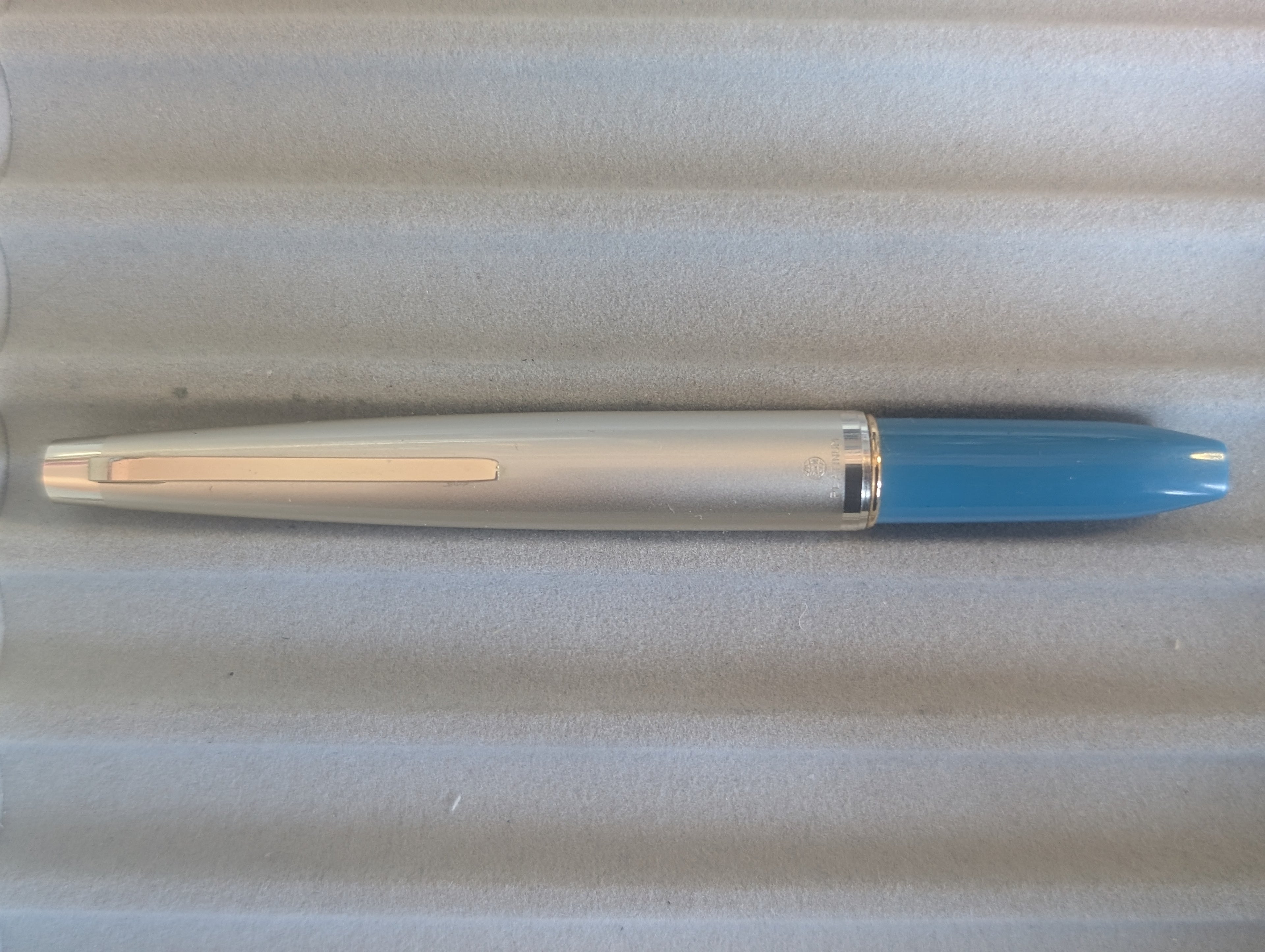 PLATINUM POCKET PENS