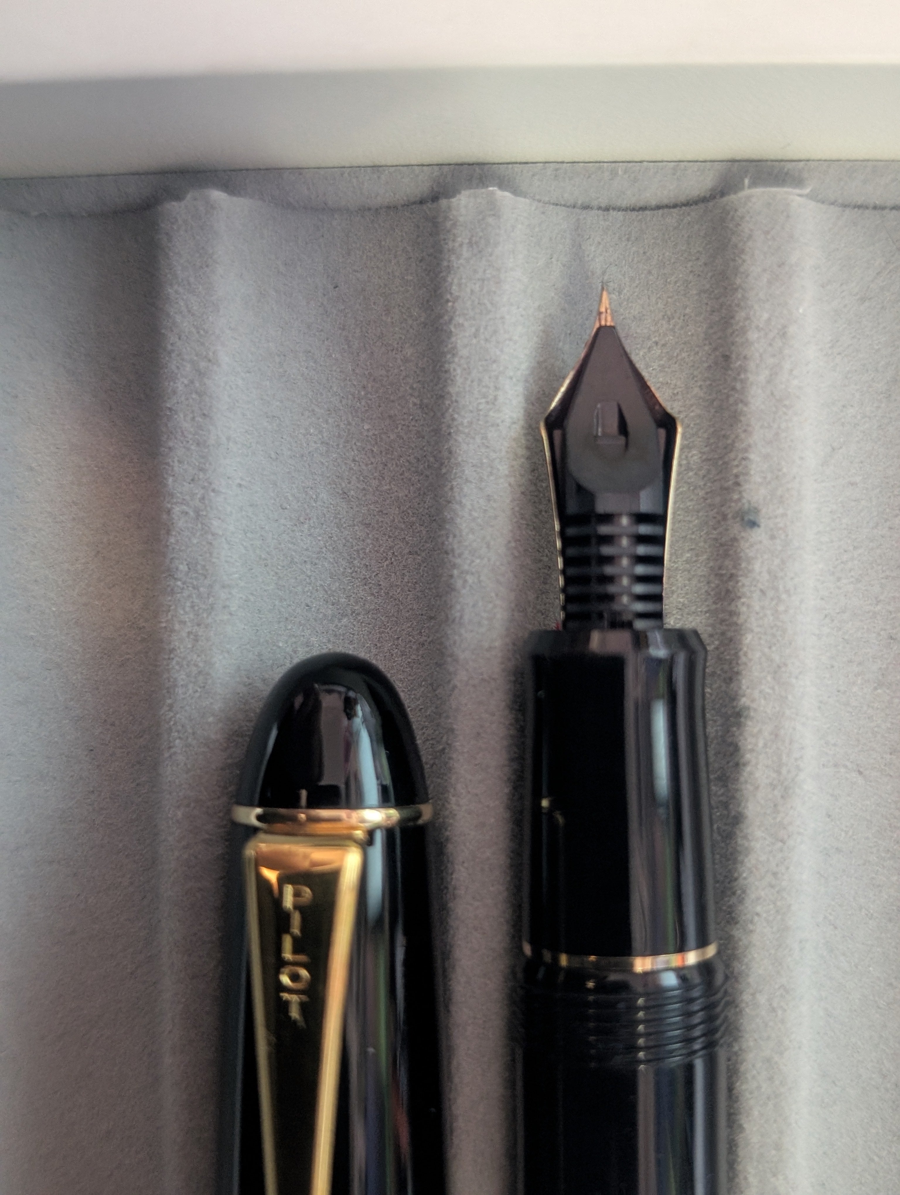 PILOT CUSTOM 742