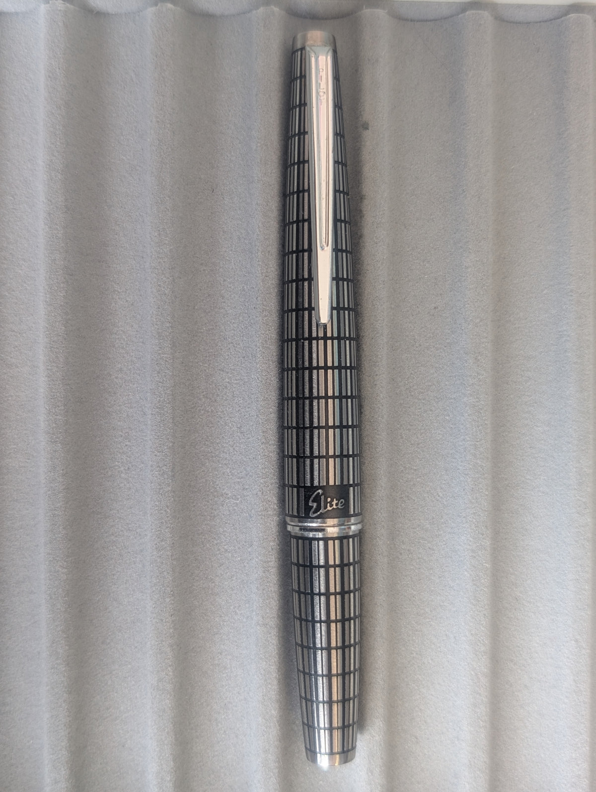 PILOT ELITE POCKET PENS