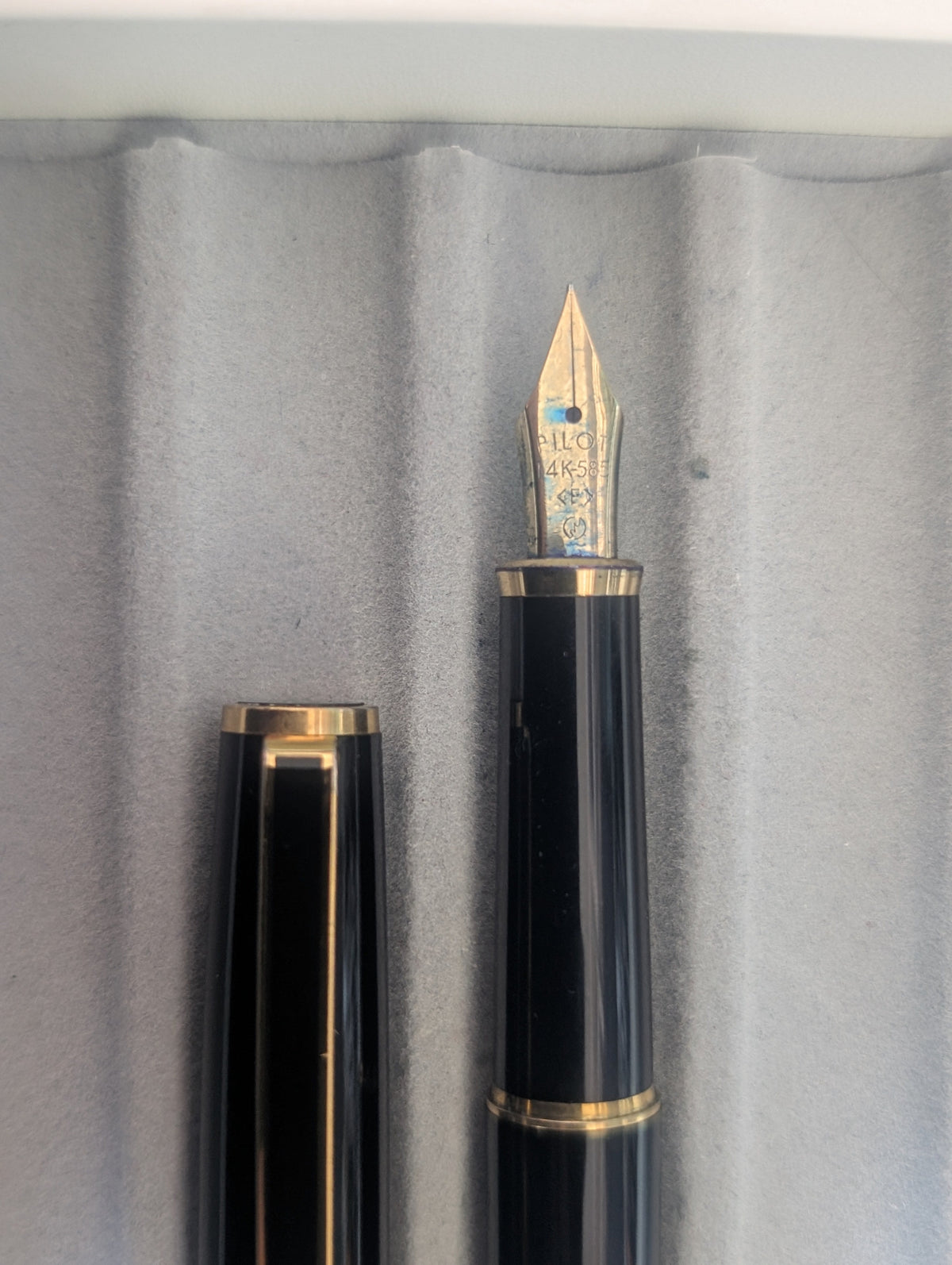 PILOT CUSTOM FK-700RS