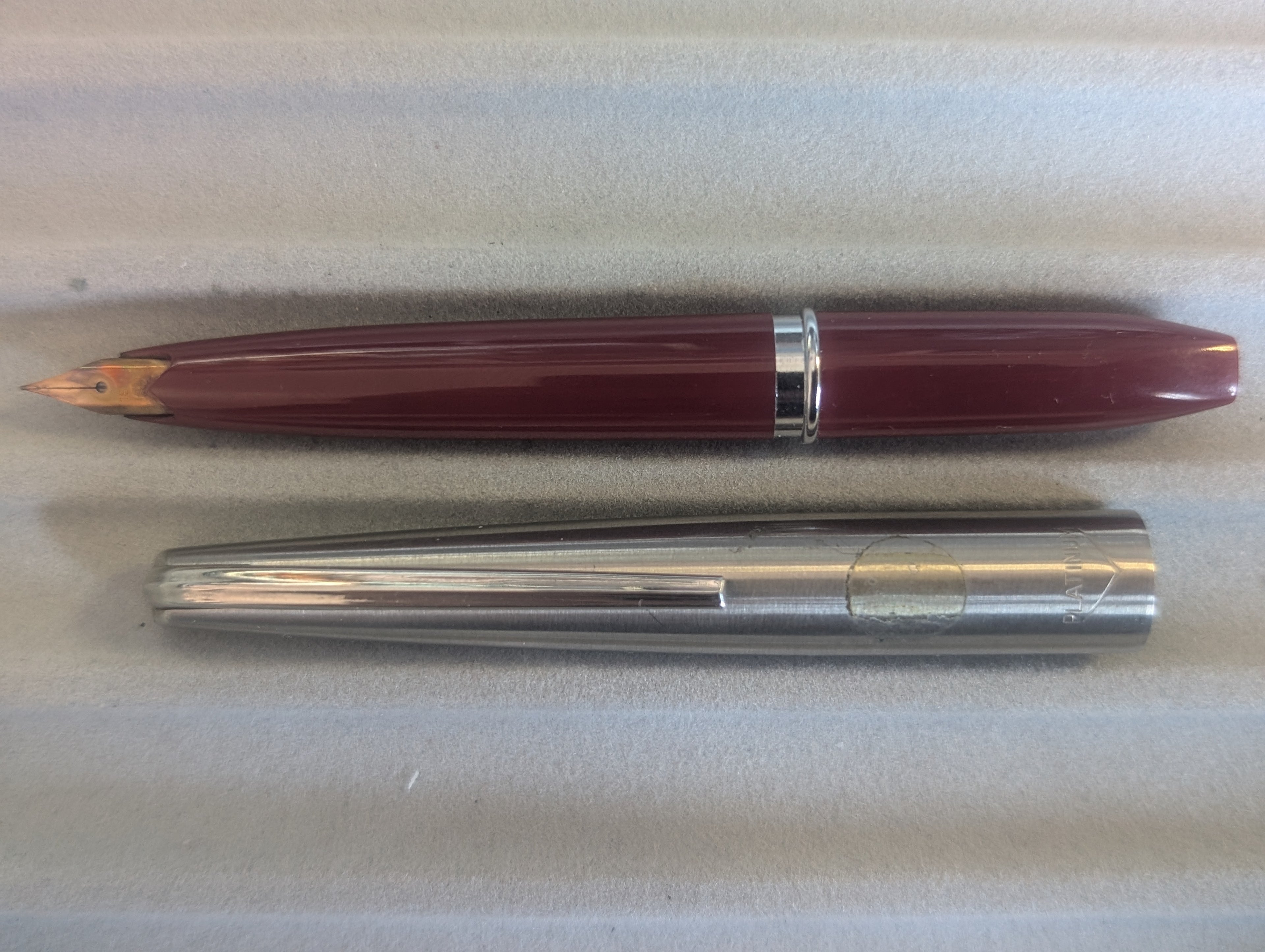 PLATINUM POCKET PENS